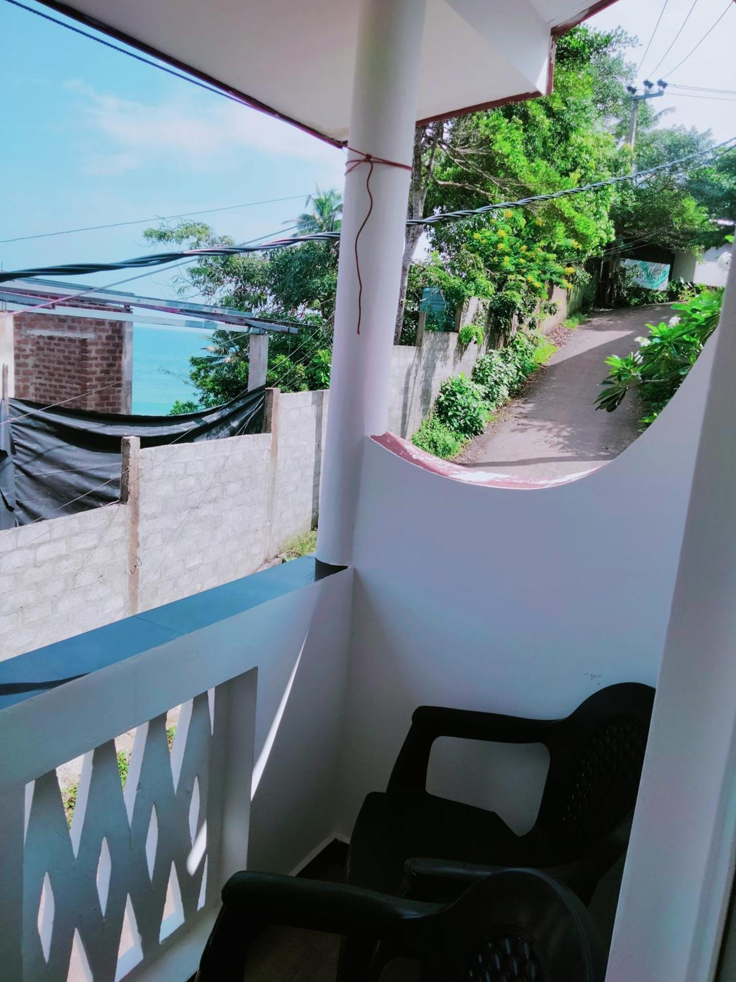 米瑞莎Sajana Ocean Hill住宿加早餐旅馆 客房 照片
