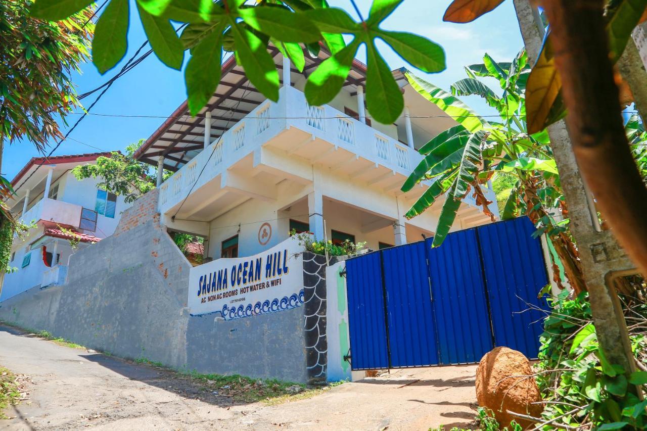 米瑞莎Sajana Ocean Hill住宿加早餐旅馆 外观 照片